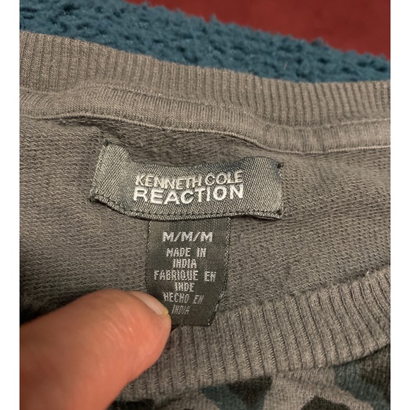 Kenneth Cole Reaction Gray Cheetah Crewneck - Picture 3 of 4